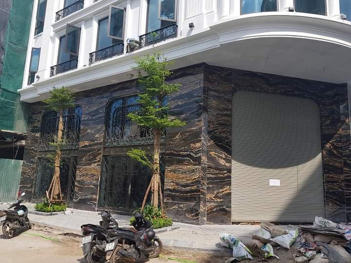 Đá Black Taurus ốp mặt tiền