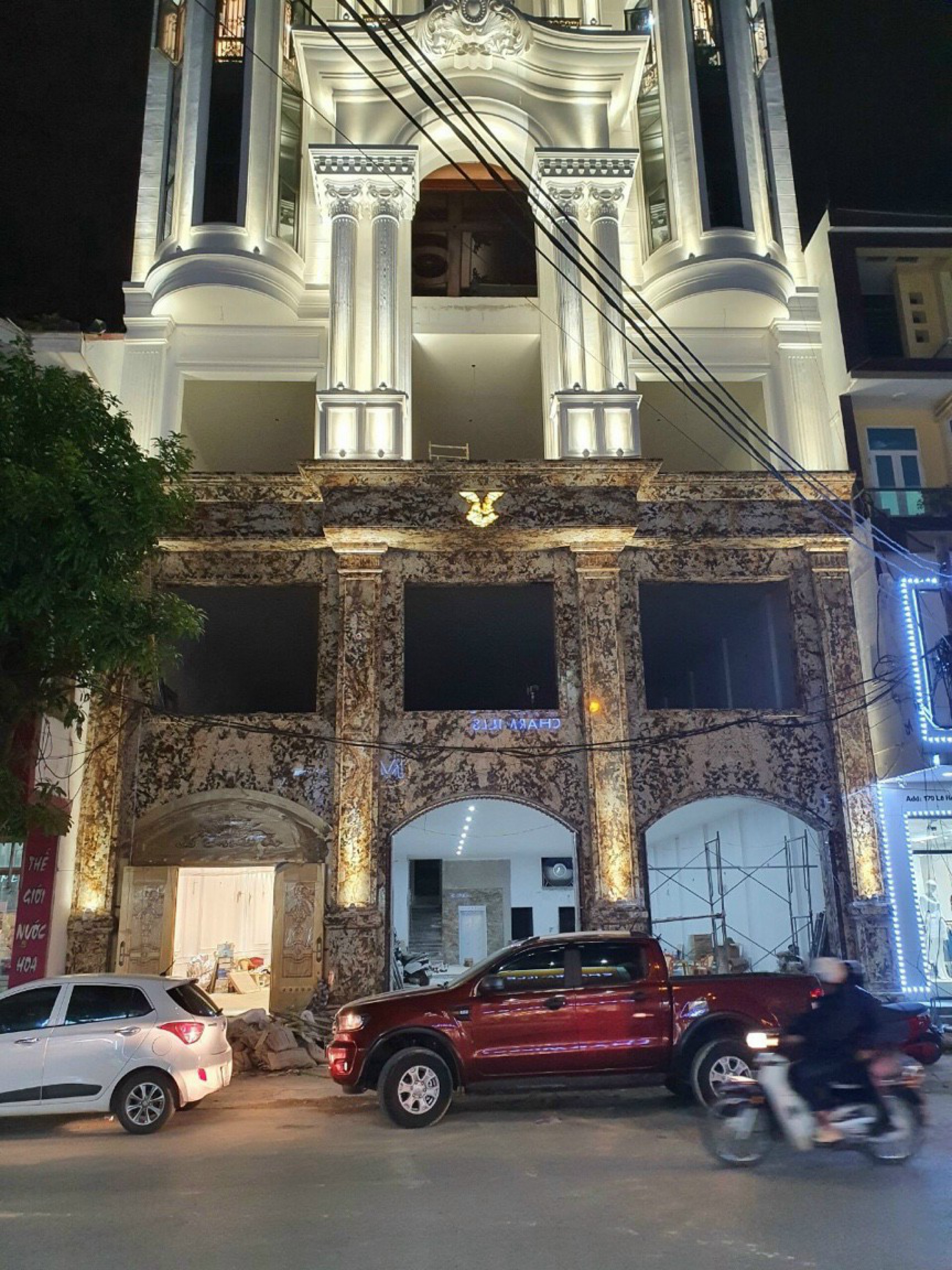 Đá hà nội vàng bạch dương