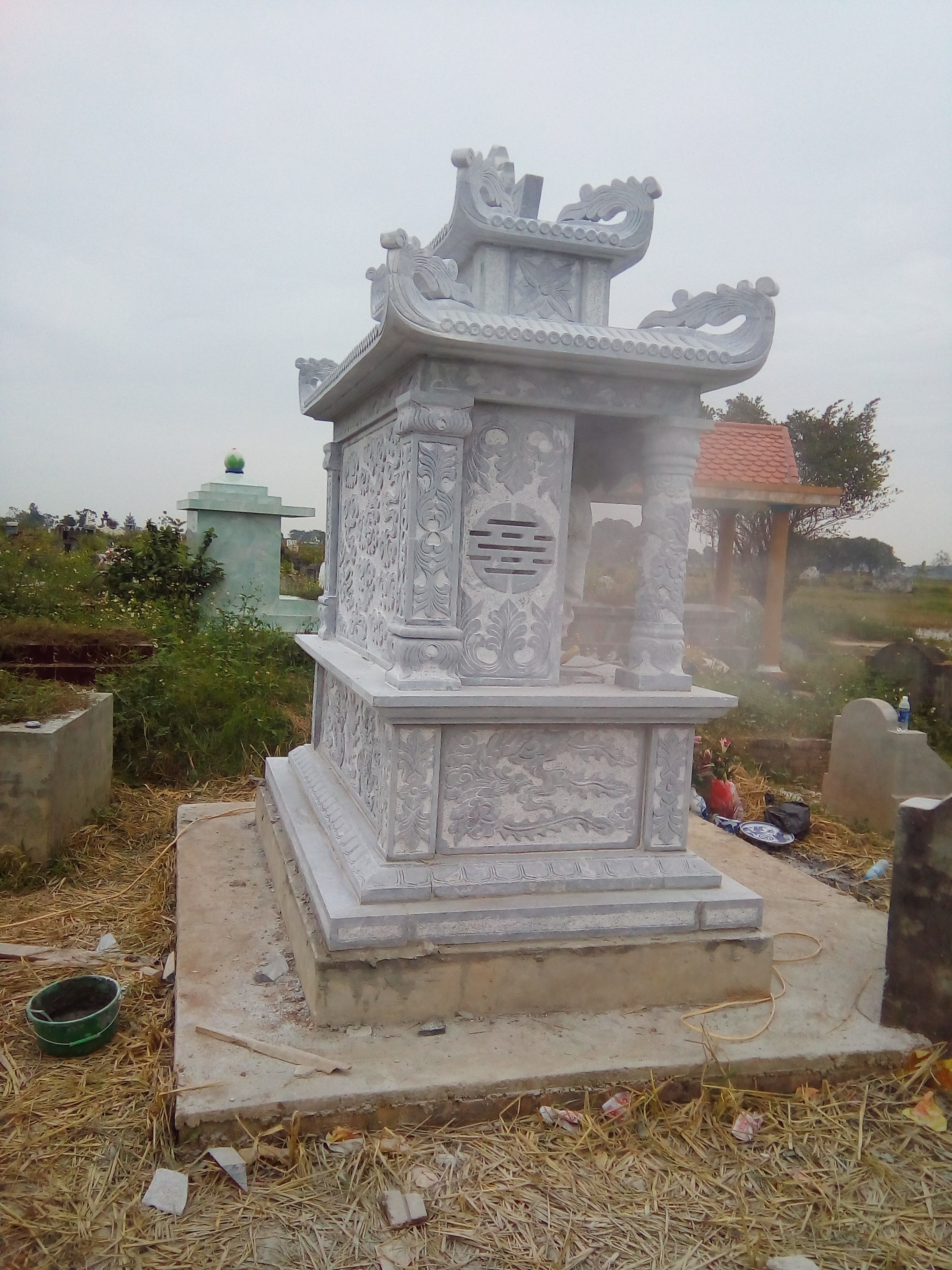 Mộ đá thanh hóa