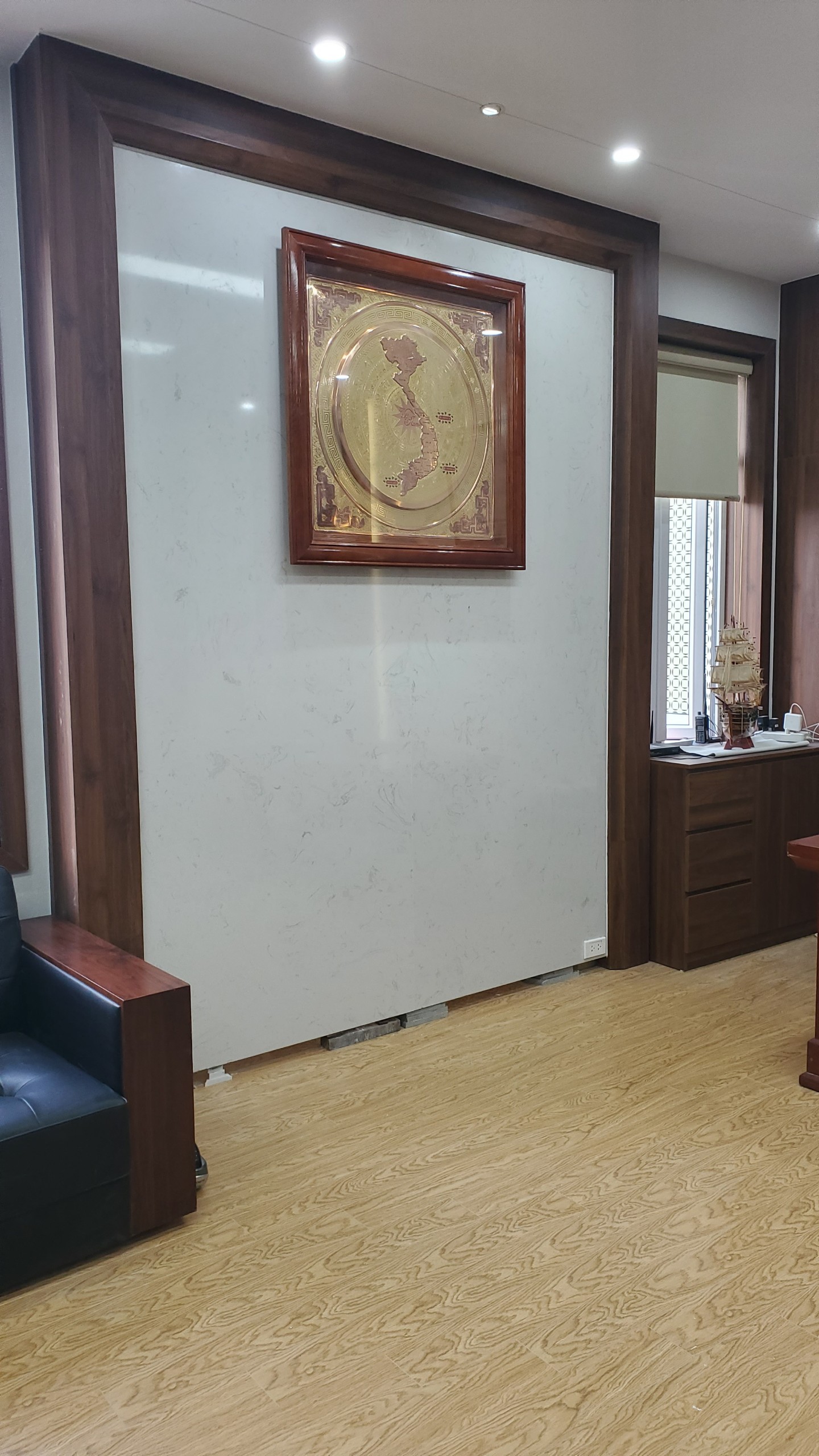 Ốp vách tường tại hoàng mai hà nội